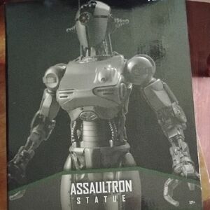 Assaultron Statue